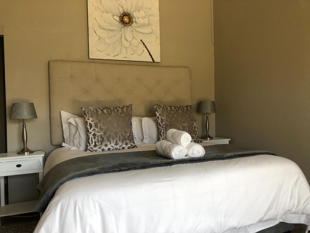 Lola'S Self Catering Accommodation Clarens Exterior foto